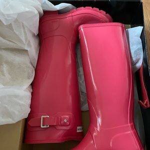 Hunter Boots: Crimson Pink Glossy tall boots